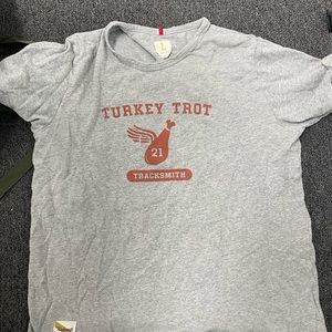 Tracksmith ‘21 Turkey Trot Grayboy